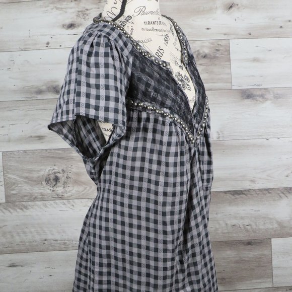 Faith 21*Women's Short Sleeve Pullover Split V-Neck Studded Tie Back Waist~ XL - Picture 3 of 13